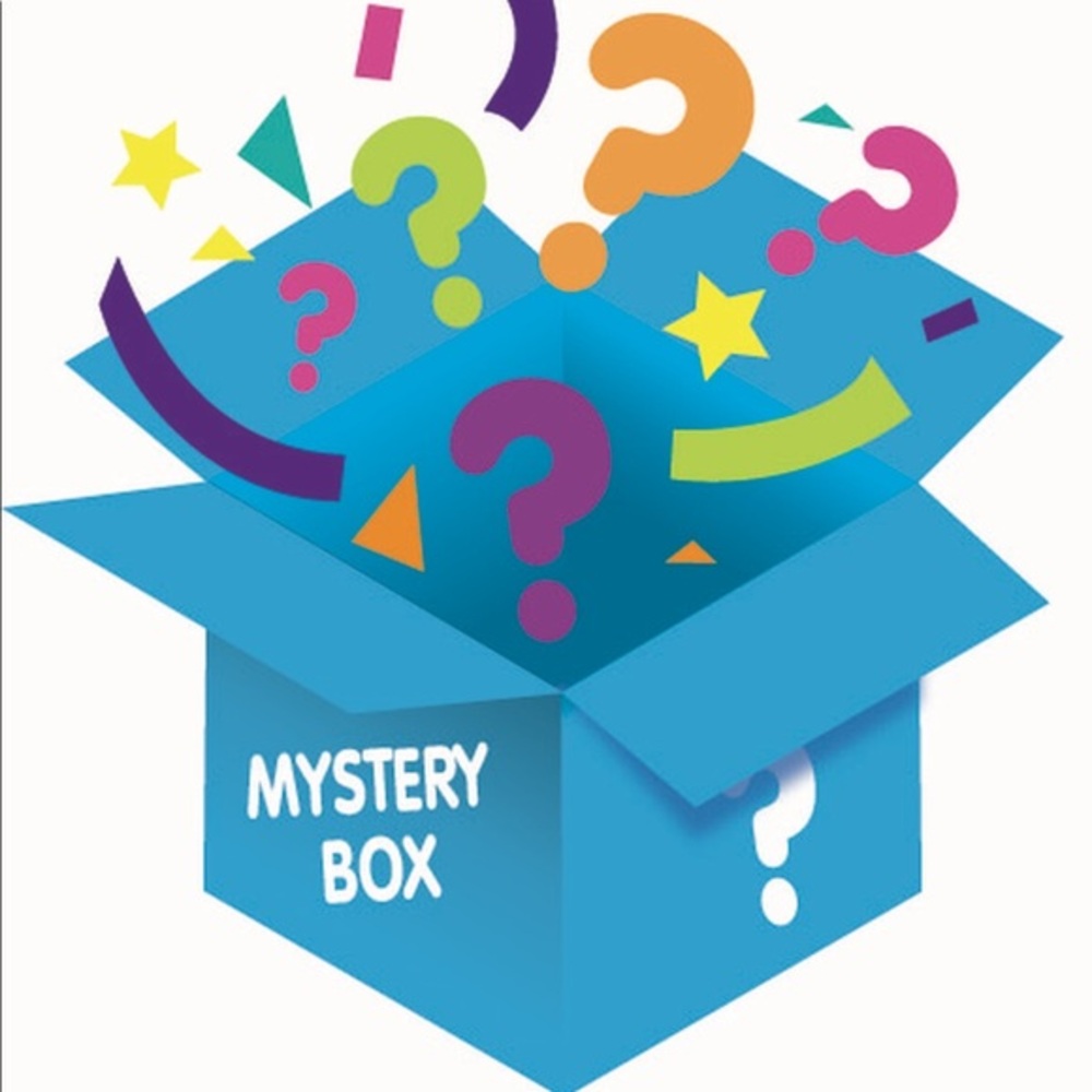 ✅ CLOTHING MYSTERY BOX ✅